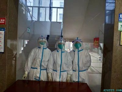向守護在隔離點的醫(yī)護人員致敬！